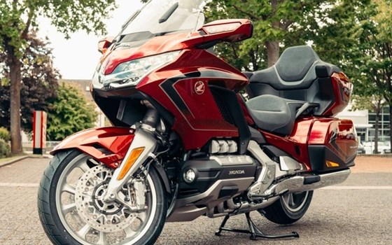 Gebrauchtmotorrad Honda GL 1800 Goldwing - Bild 2
