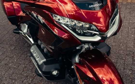 Gebrauchtmotorrad Honda GL 1800 Goldwing - Bild 3