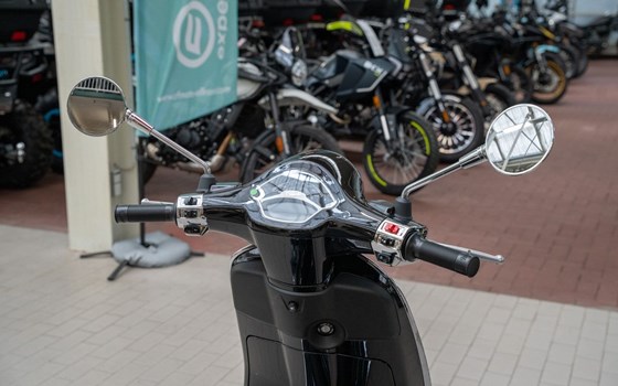 Neufahrzeug Vespa 125 Primavera - Bild 10