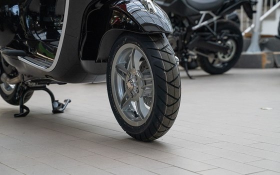 Neufahrzeug Vespa 125 Primavera - Bild 17