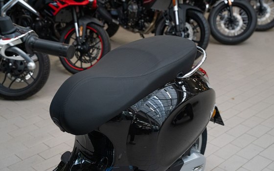 Neufahrzeug Vespa 125 Primavera - Bild 21