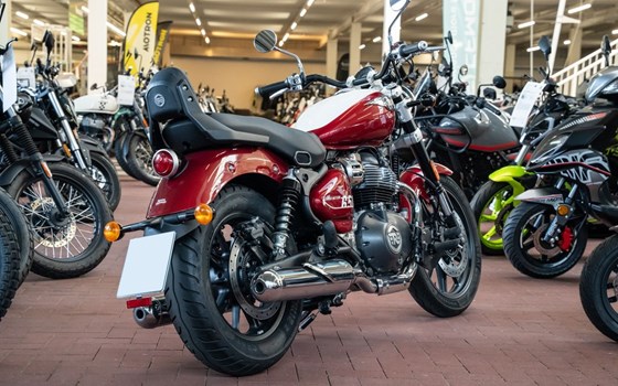 Gebrauchtmotorrad Royal Enfield Super Meteor 650 - Bild 5
