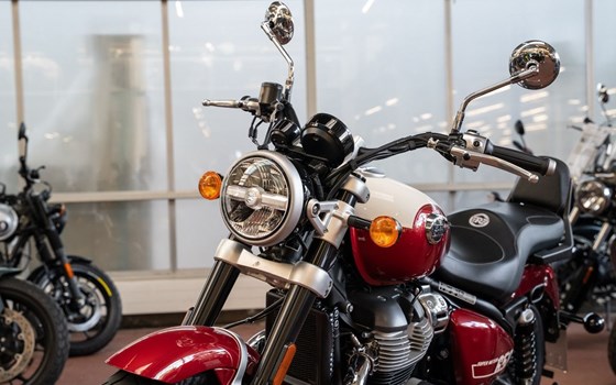 Gebrauchtmotorrad Royal Enfield Super Meteor 650 - Bild 8