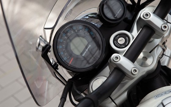 Neufahrzeug Royal Enfield Super Meteor 650 - Bild 17