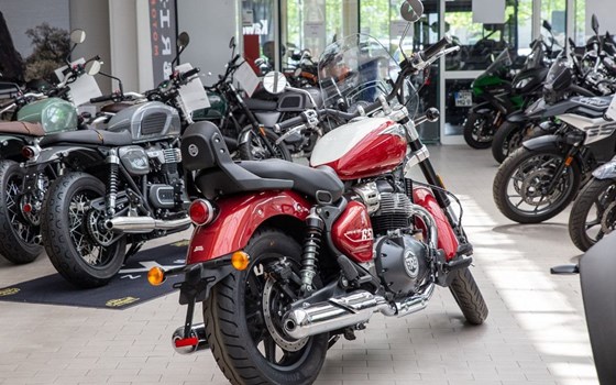Neufahrzeug Royal Enfield Super Meteor 650 - Bild 4