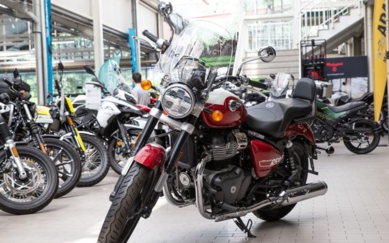 Neufahrzeug Royal Enfield Super Meteor 650 - Bild 6