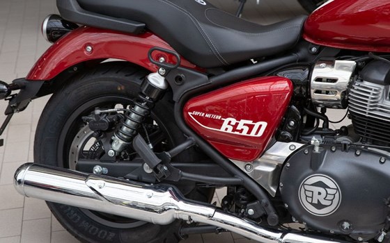Neufahrzeug Royal Enfield Super Meteor 650 - Bild 9