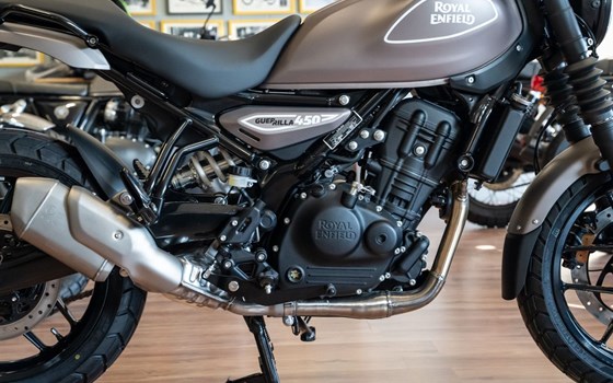 Neufahrzeug Royal Enfield Guerrilla 450 - Bild 21