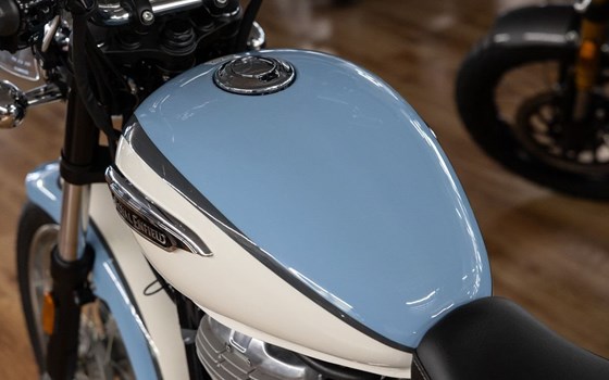 Neufahrzeug Royal Enfield Meteor 350 Aurora - Bild 11