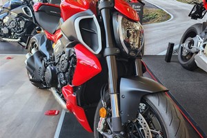 Angebot Ducati Diavel V4