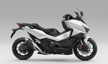 Honda Forza 750
