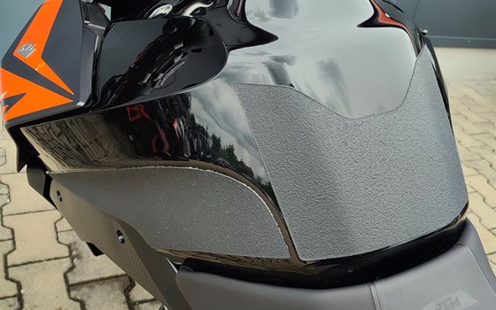 Gebrauchtmotorrad KTM 1290 Super Duke GT - Bild 8