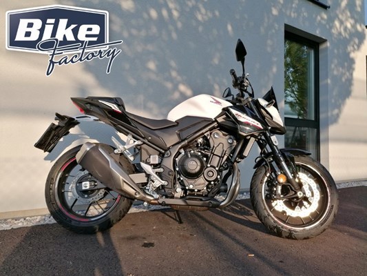Honda CB500 Hornet (weiß) - Bild 2