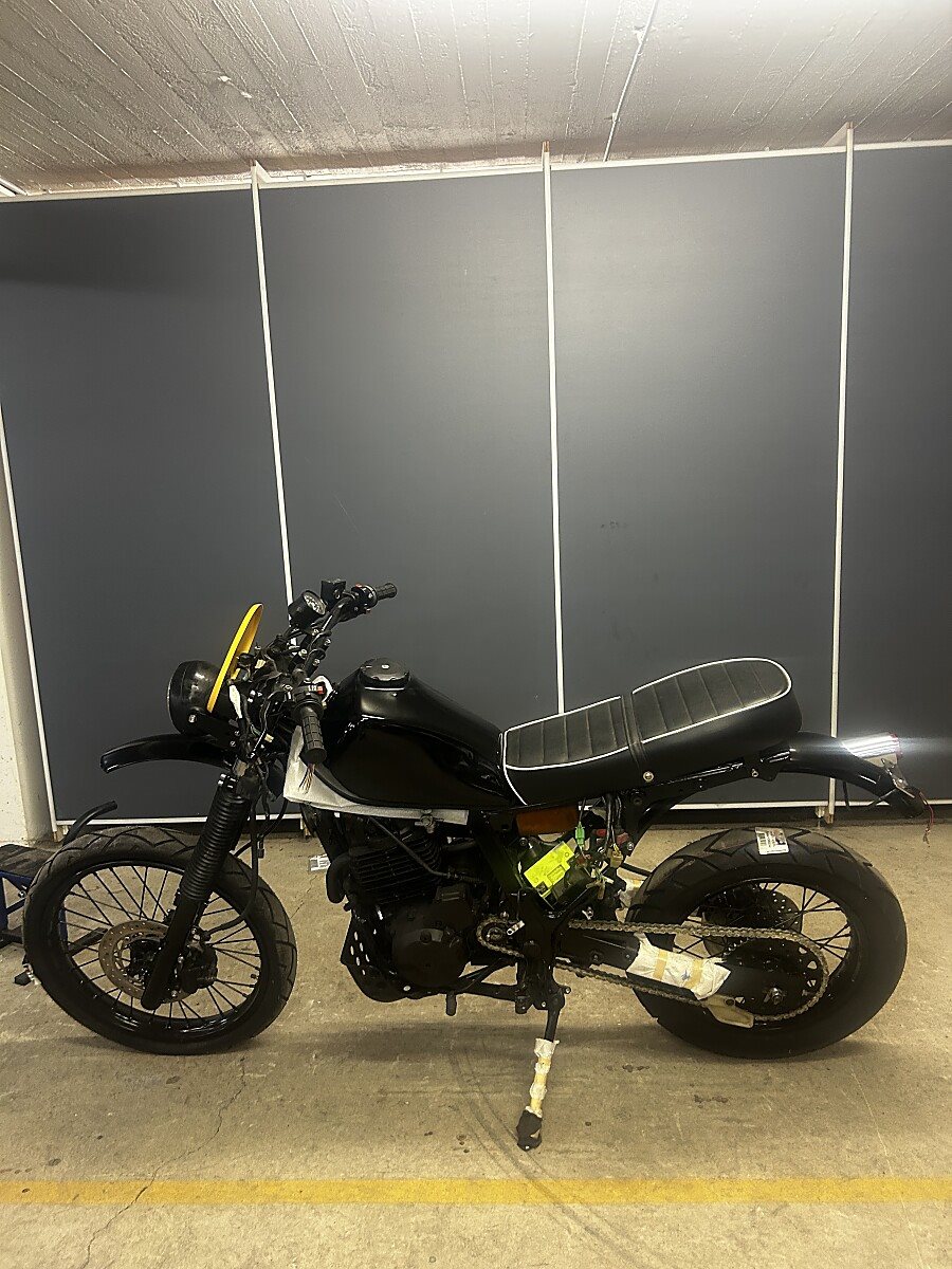 Honda NX 650 Dominator