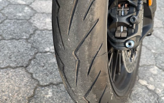 Gebrauchtmotorrad Honda CB 1000 R - Bild 17