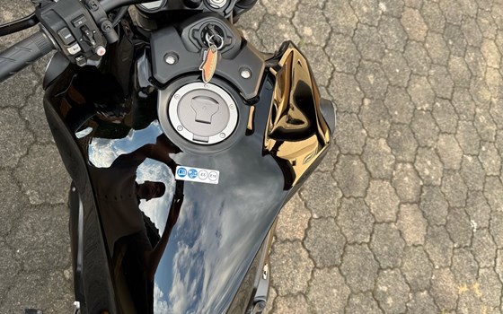 Gebrauchtmotorrad Honda CB 1000 R - Bild 13