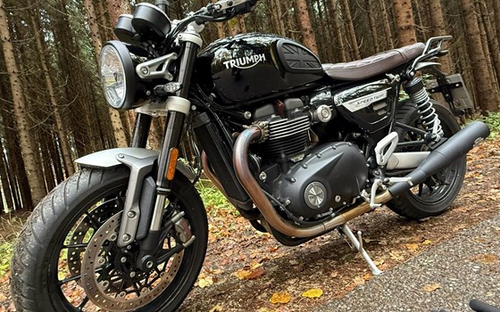 Gebrauchtmotorrad Triumph Speed Twin 1200 - Bild 2
