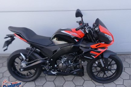 Aprilia Tuono 125
