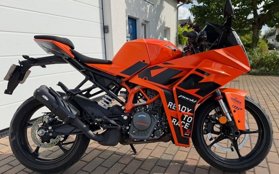 Gebrauchtmotorrad KTM RC 125 - Bild 1