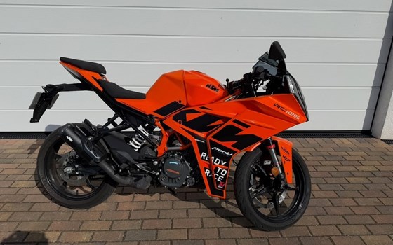 Gebrauchtmotorrad KTM RC 125 - Bild 5