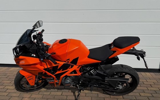 Gebrauchtmotorrad KTM RC 125 - Bild 6