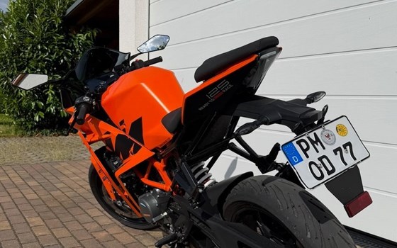 Gebrauchtmotorrad KTM RC 125 - Bild 8