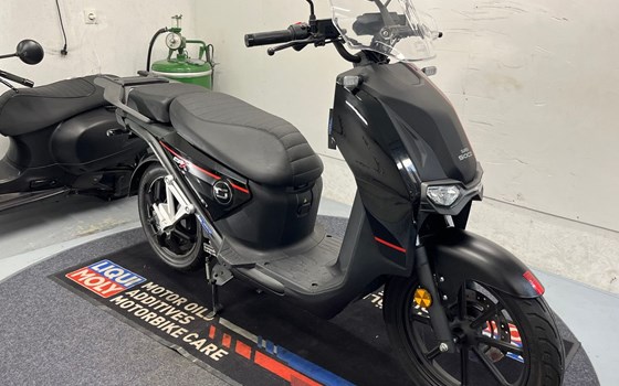 Gebrauchtmotorrad Super Soco CPX 45 km/h - Bild 8