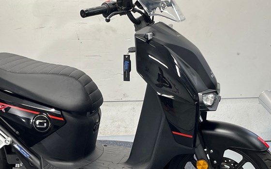 Gebrauchtmotorrad Super Soco CPX 45 km/h - Bild 9