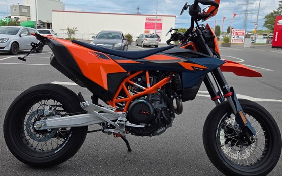 Gebrauchtmotorrad KTM 690 SMC R - Bild 5