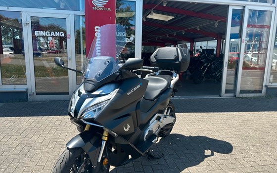 Gebrauchtmotorrad Honda Forza 750 - Bild 2