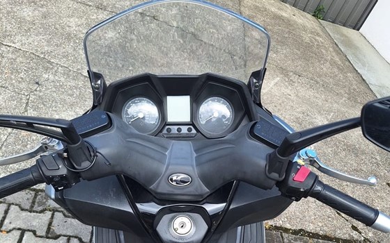 Gebrauchtmotorrad Kymco New Downtown 350i ABS - Bild 9