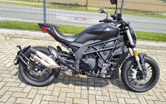 Neufahrzeug Benelli 502 C - Bild 1