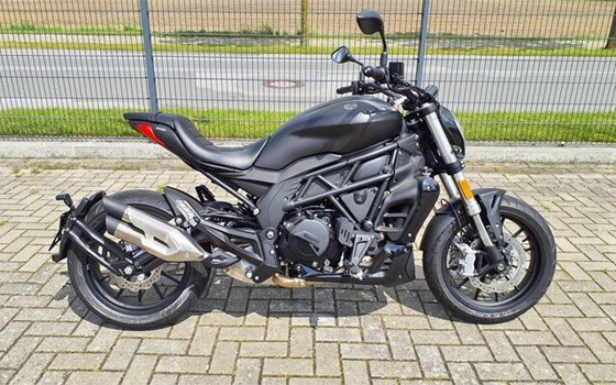 Neufahrzeug Benelli 502 C - Bild 15