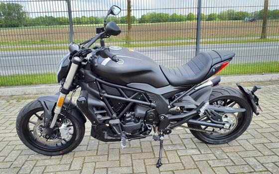 Neufahrzeug Benelli 502 C - Bild 4