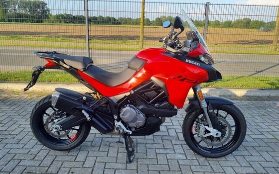 Gebrauchtmotorrad Ducati Multistrada V2 S - Bild 1