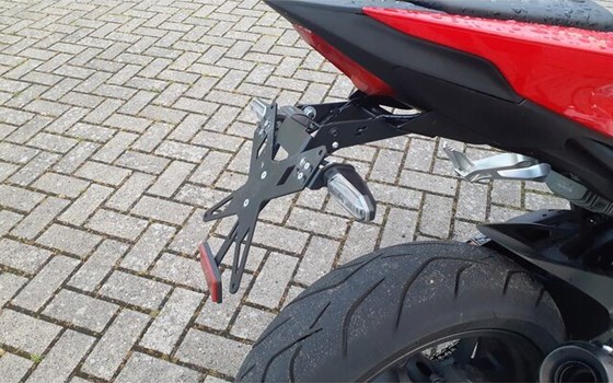 Gebrauchtmotorrad Honda CB1000 Hornet - Bild 4