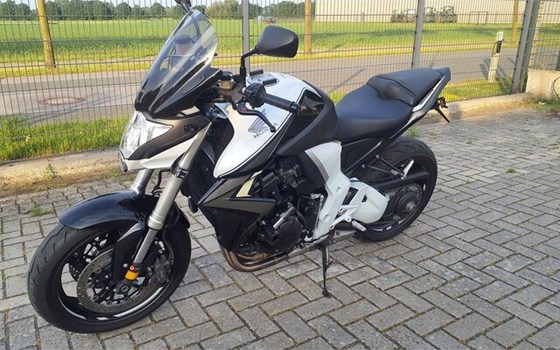 Gebrauchtmotorrad Honda CB 1000 R - Bild 10