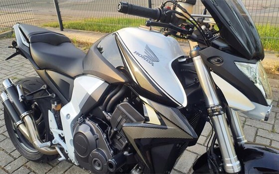 Gebrauchtmotorrad Honda CB 1000 R - Bild 18