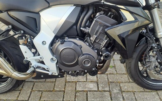 Gebrauchtmotorrad Honda CB 1000 R - Bild 9