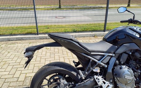 Gebrauchtmotorrad Suzuki GSX-8S - Bild 10