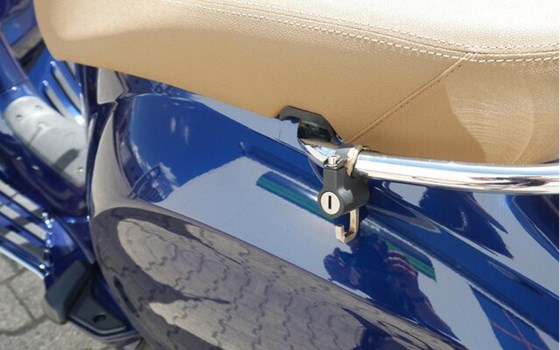 Gebrauchtmotorrad Piaggio ET3 125 Primavera - Bild 18