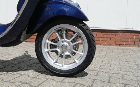 Gebrauchtmotorrad Piaggio ET3 125 Primavera - Bild 5
