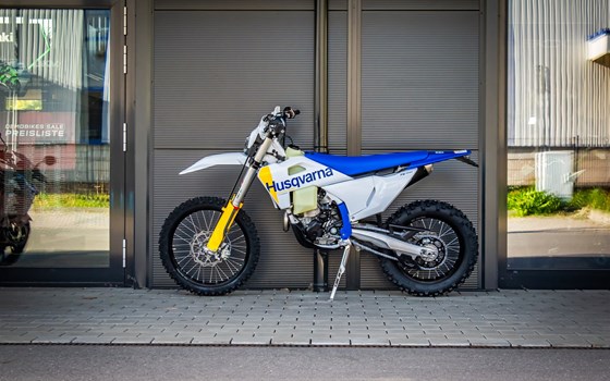 Neufahrzeug Husqvarna FE 501 - Bild 4