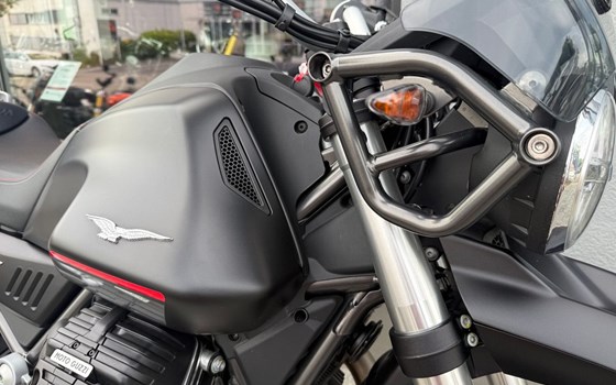 Gebrauchtmotorrad Moto Guzzi V85 TT - Bild 2