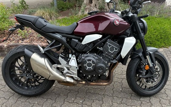 Gebrauchtmotorrad Honda CBR1000RR Fireblade - Bild 1