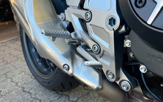 Gebrauchtmotorrad Honda CBR1000RR Fireblade - Bild 8
