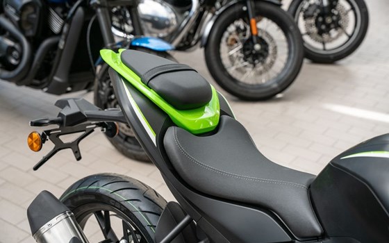 Neufahrzeug QJ Motor SRK 125 S - Bild 13