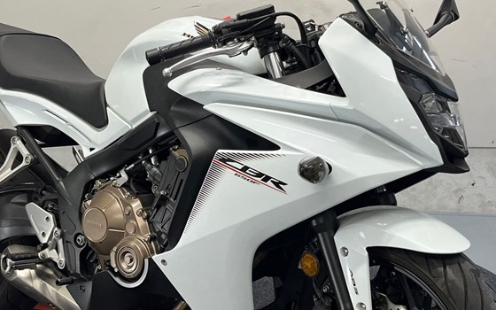 Gebrauchtmotorrad Honda CBR650R - Bild 2