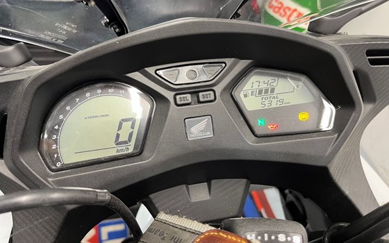 Gebrauchtmotorrad Honda CBR650R - Bild 7