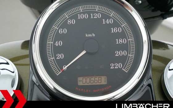 Gebrauchtmotorrad Harley-Davidson Softail Slim FLS - Bild 12